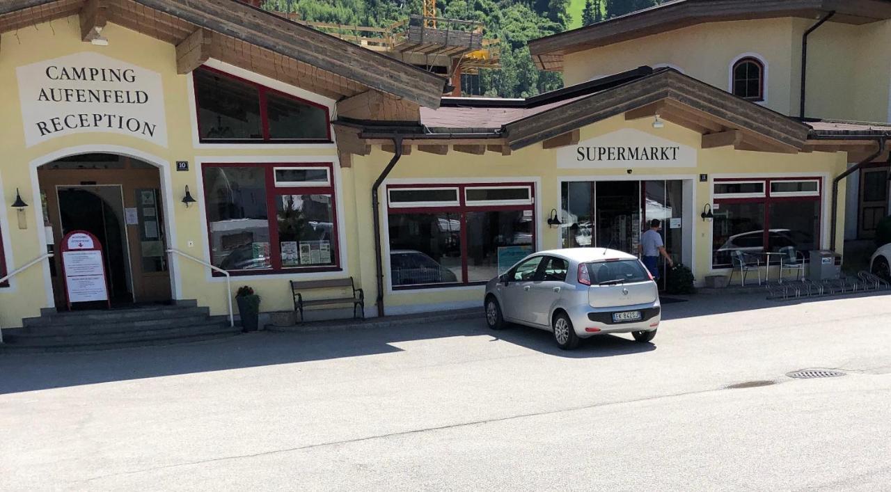 Hotel Zillerglückhütte - 5 Sterne Camping Aufenfeld Aschau Im Zillertal Exterior foto